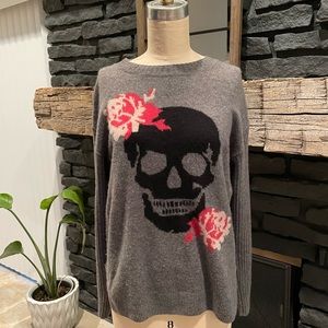 Skull Cashmere size Small grey skull sweater